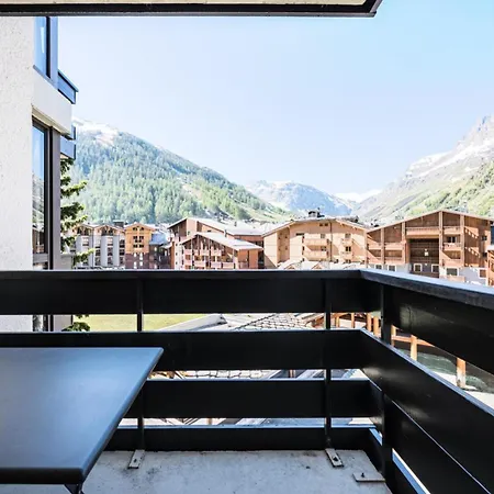 Isere - Grand Dans Le Centre Mae-1713